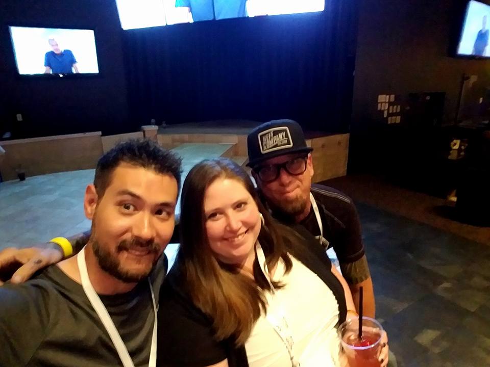 20770070_920675351404170_996533302865069318_n